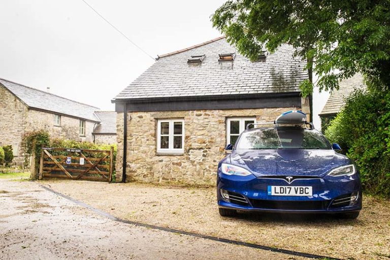 Holiday Cottages with EV charge point Cornwall Electric Car Charging